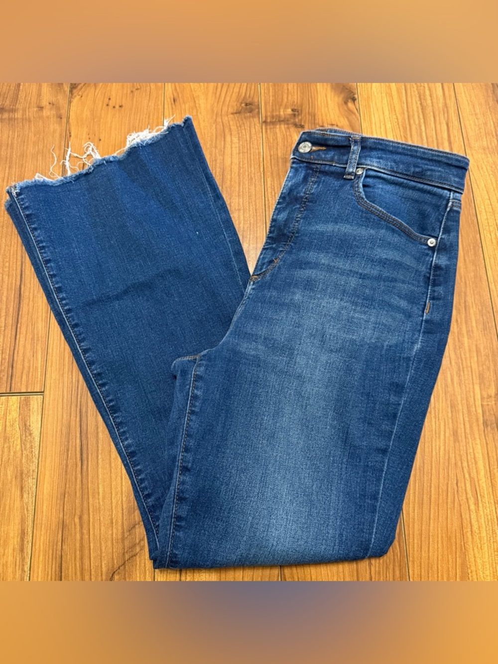 LOFT The Slim Flare jeans size 8